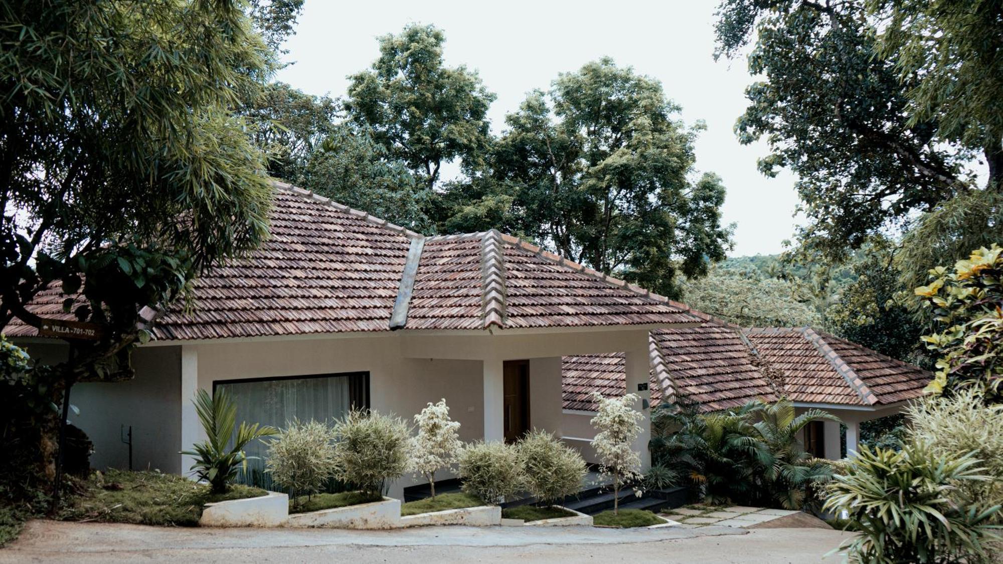 Vythiri Holiday Resort, Wayanad Exterior foto