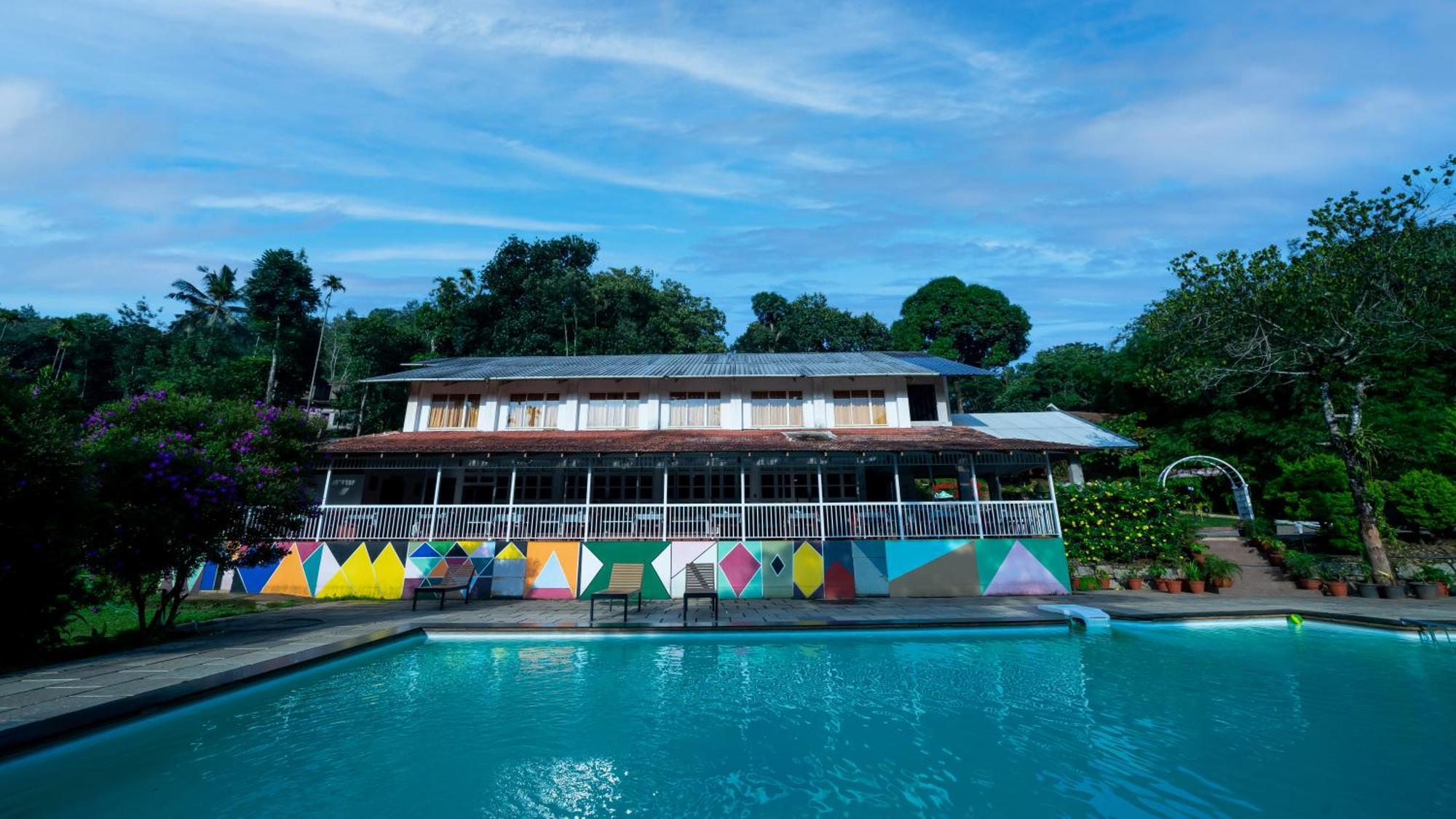 Vythiri Holiday Resort, Wayanad Exterior foto