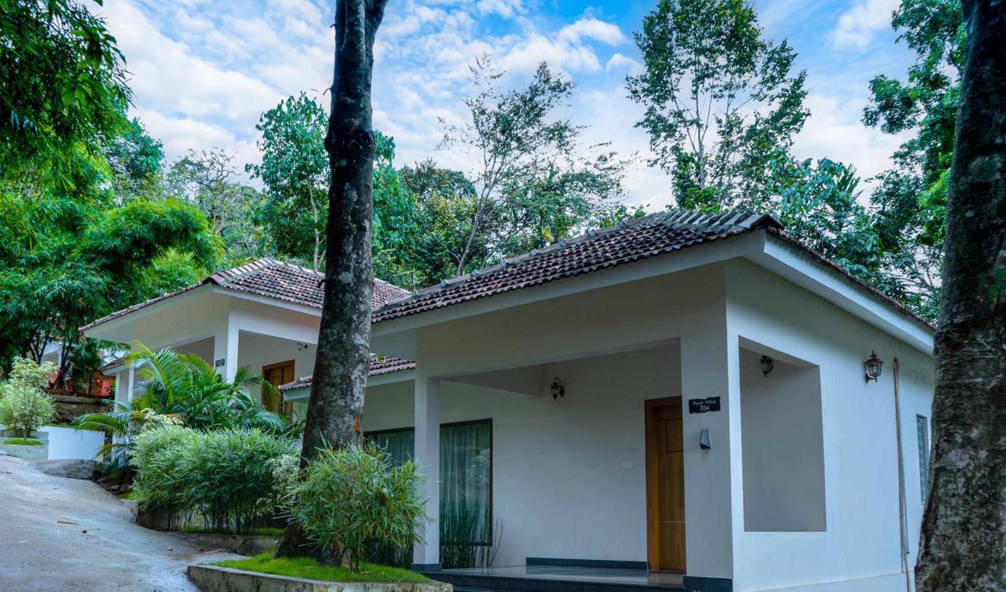 Vythiri Holiday Resort, Wayanad Exterior foto