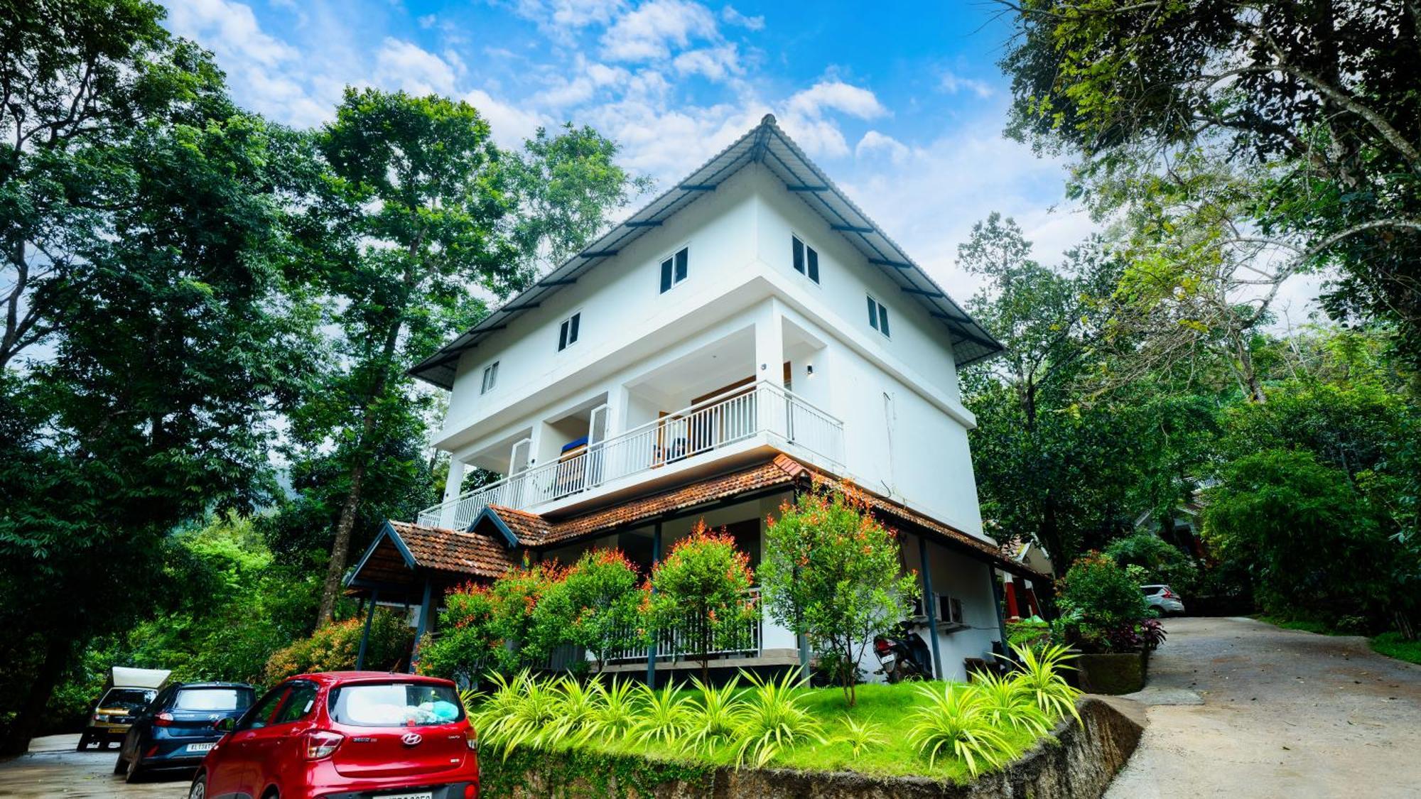 Vythiri Holiday Resort, Wayanad Exterior foto